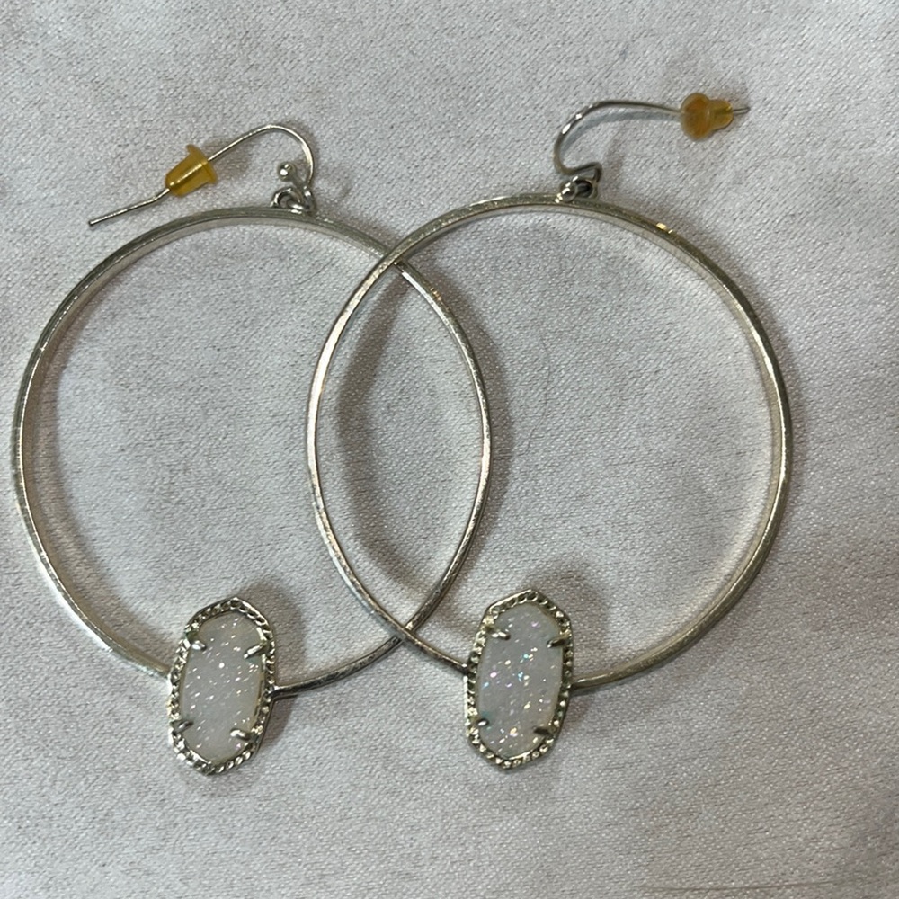 Kendra Scott dangle hoops